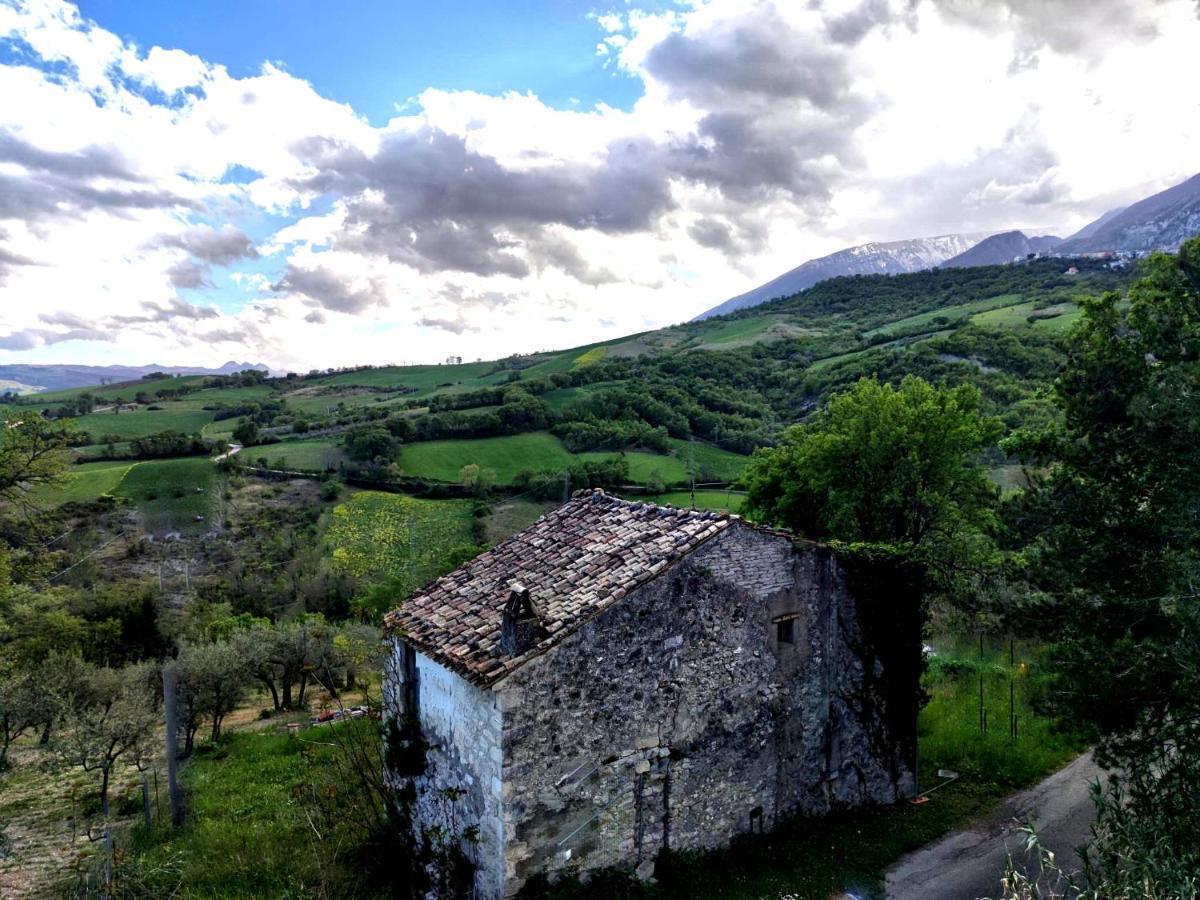 Ai Limiti • 67 • Stonehouse Vendégház Palombaro Kültér fotó