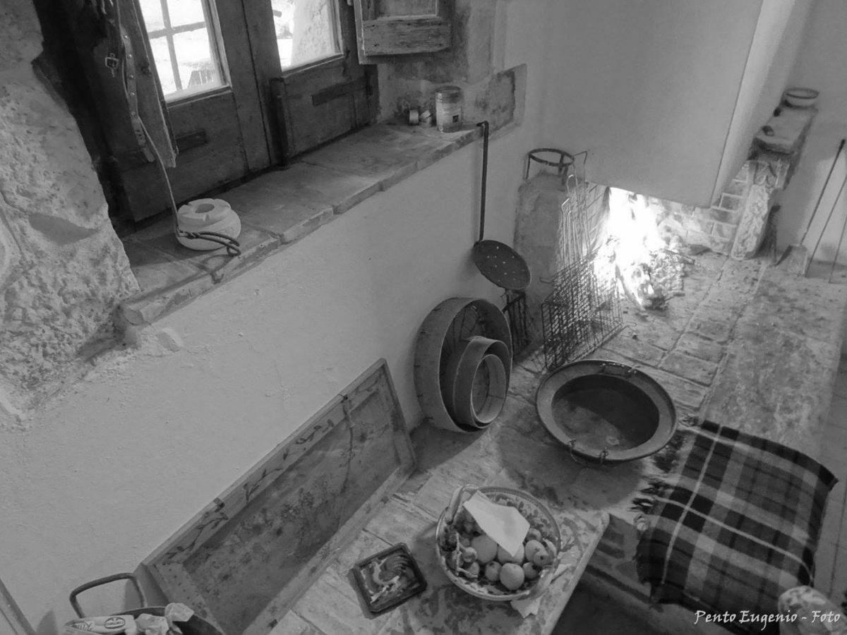 Ai Limiti • 67 • Stonehouse Vendégház Palombaro Kültér fotó