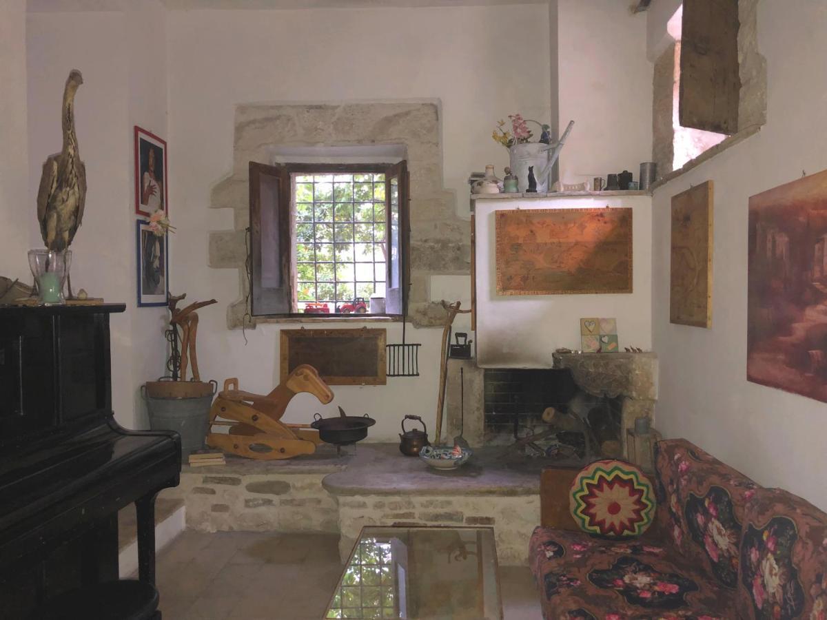 Ai Limiti • 67 • Stonehouse Vendégház Palombaro Kültér fotó